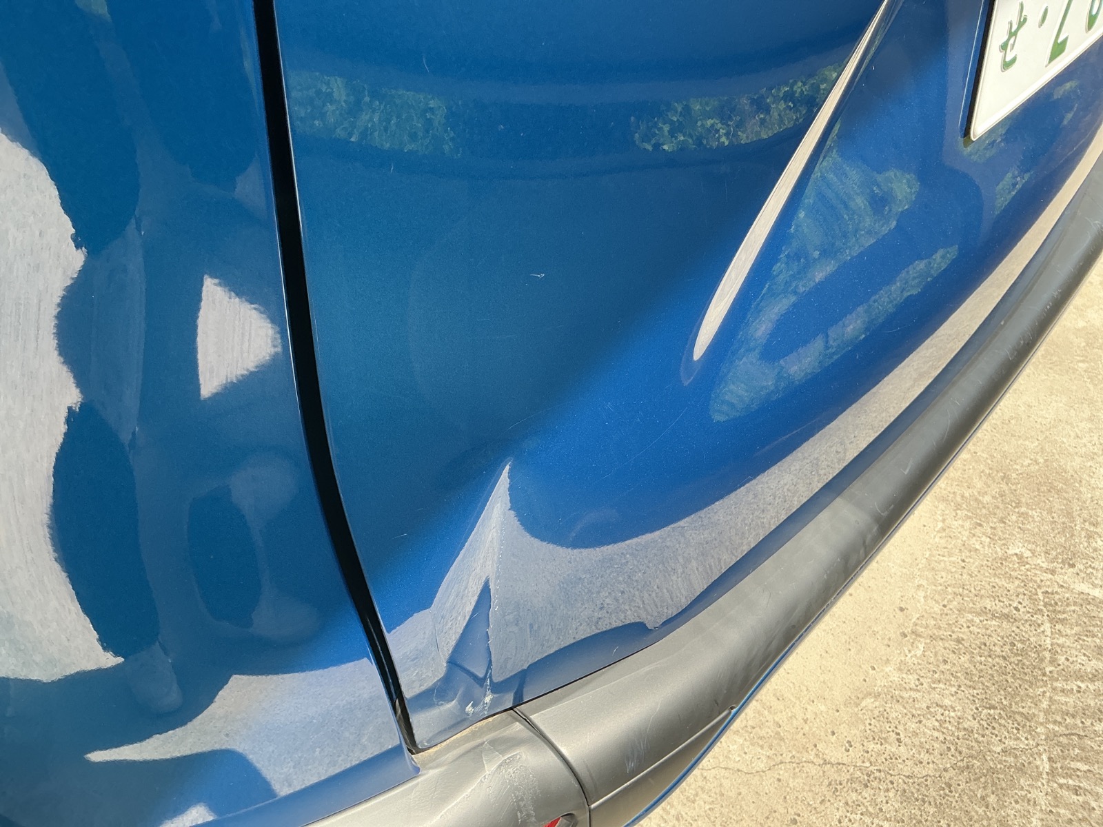 キズ・ヘコミ_42