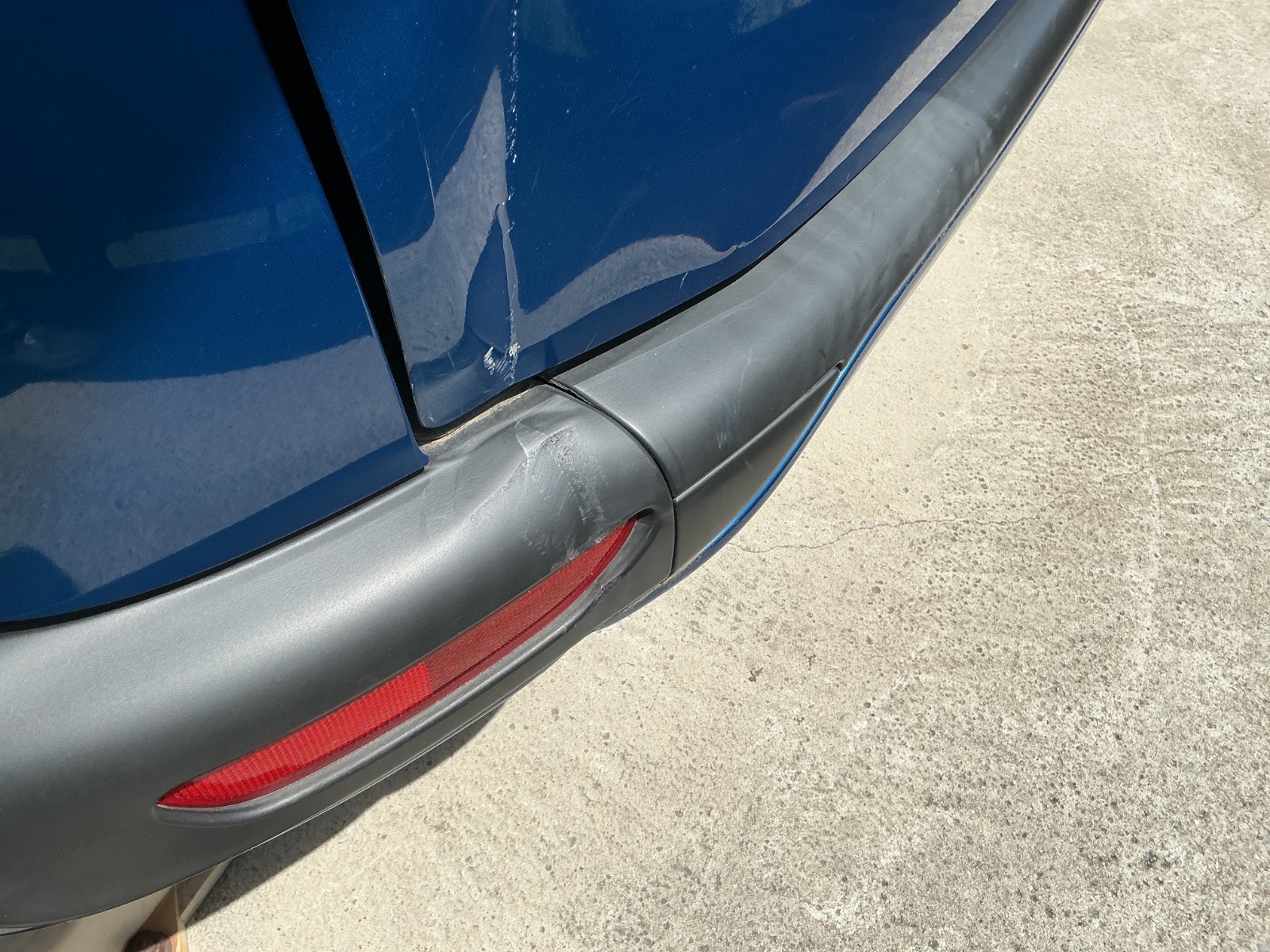 キズ・ヘコミ_55