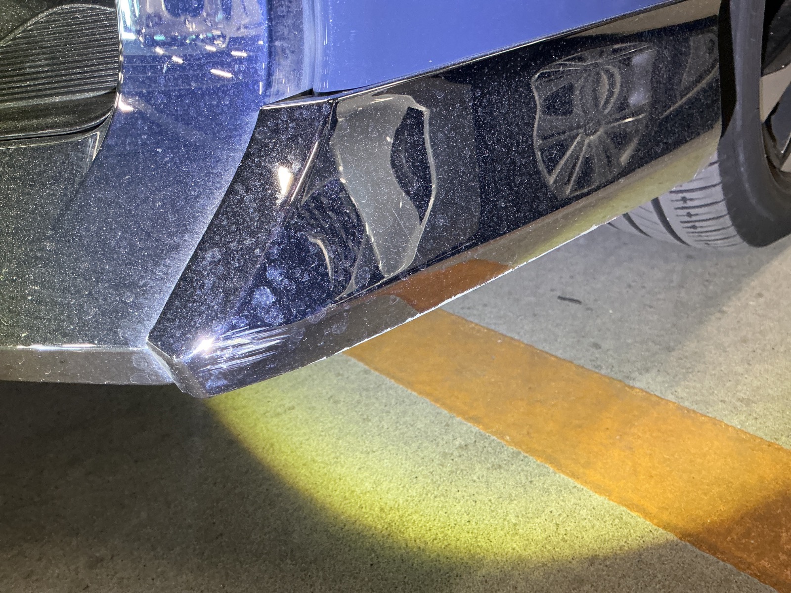 キズ・ヘコミ_05