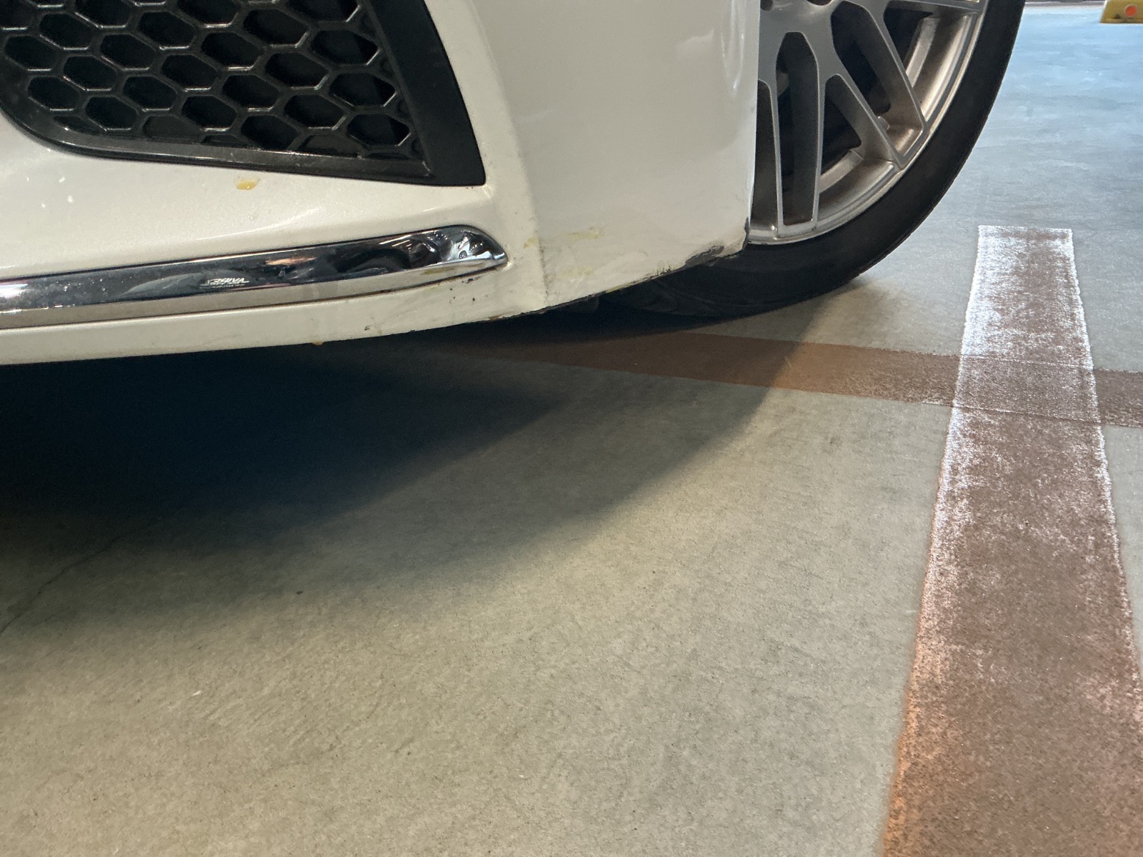 キズ・ヘコミ_05