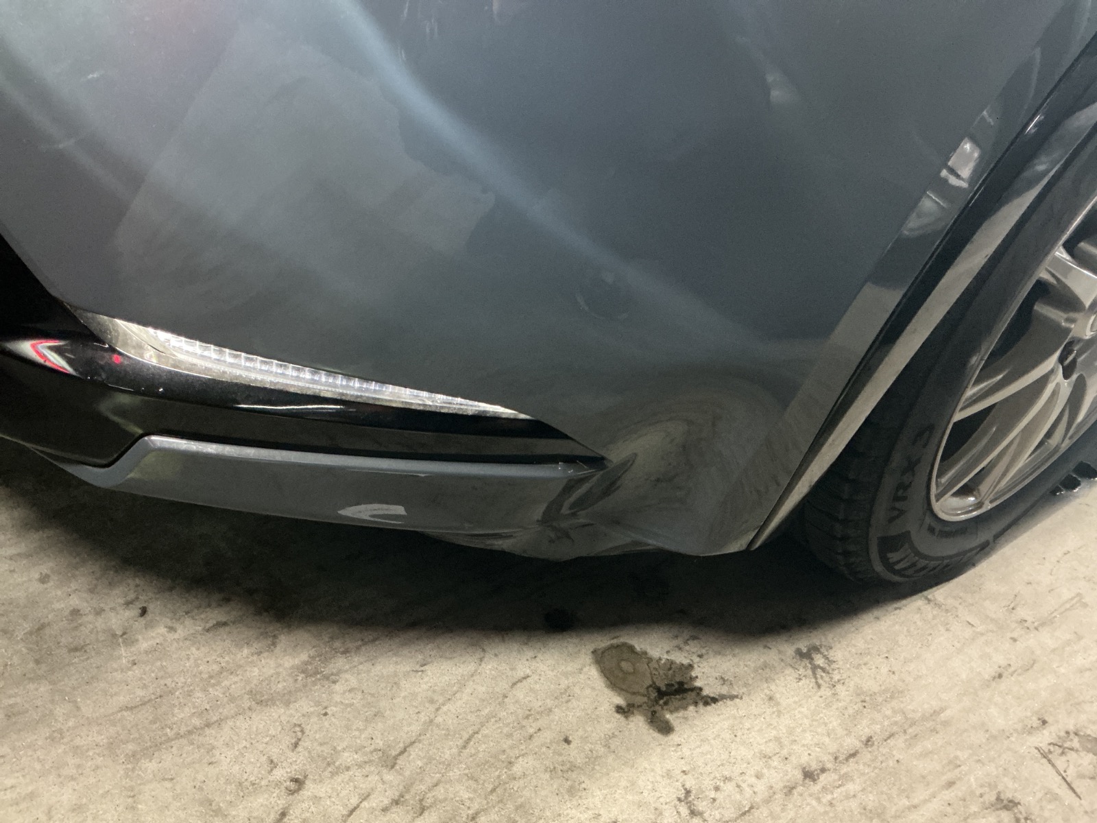 キズ・ヘコミ_05