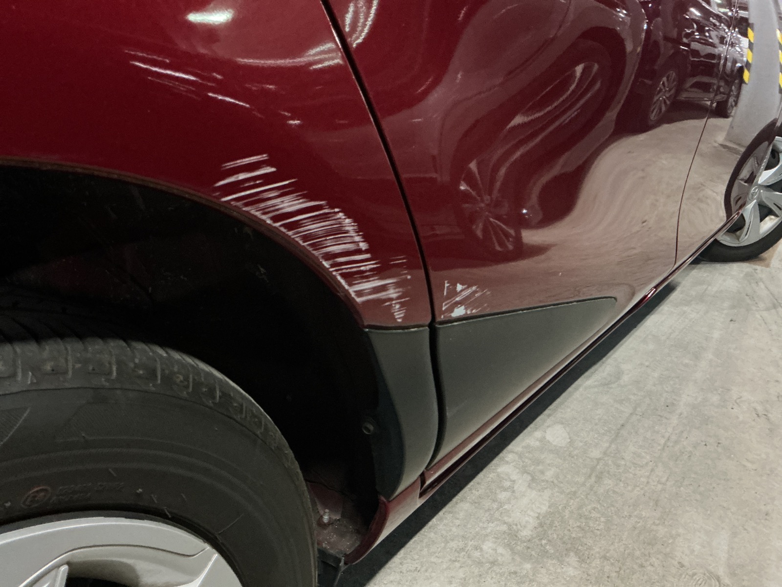 キズ・ヘコミ_41