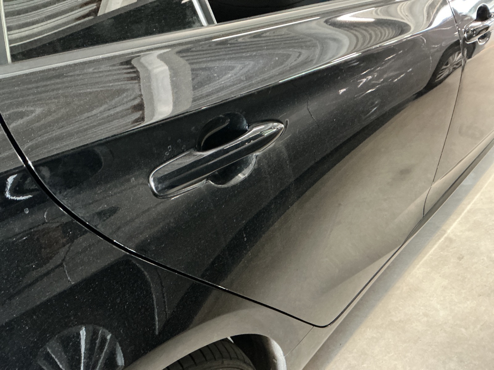 キズ・ヘコミ_26