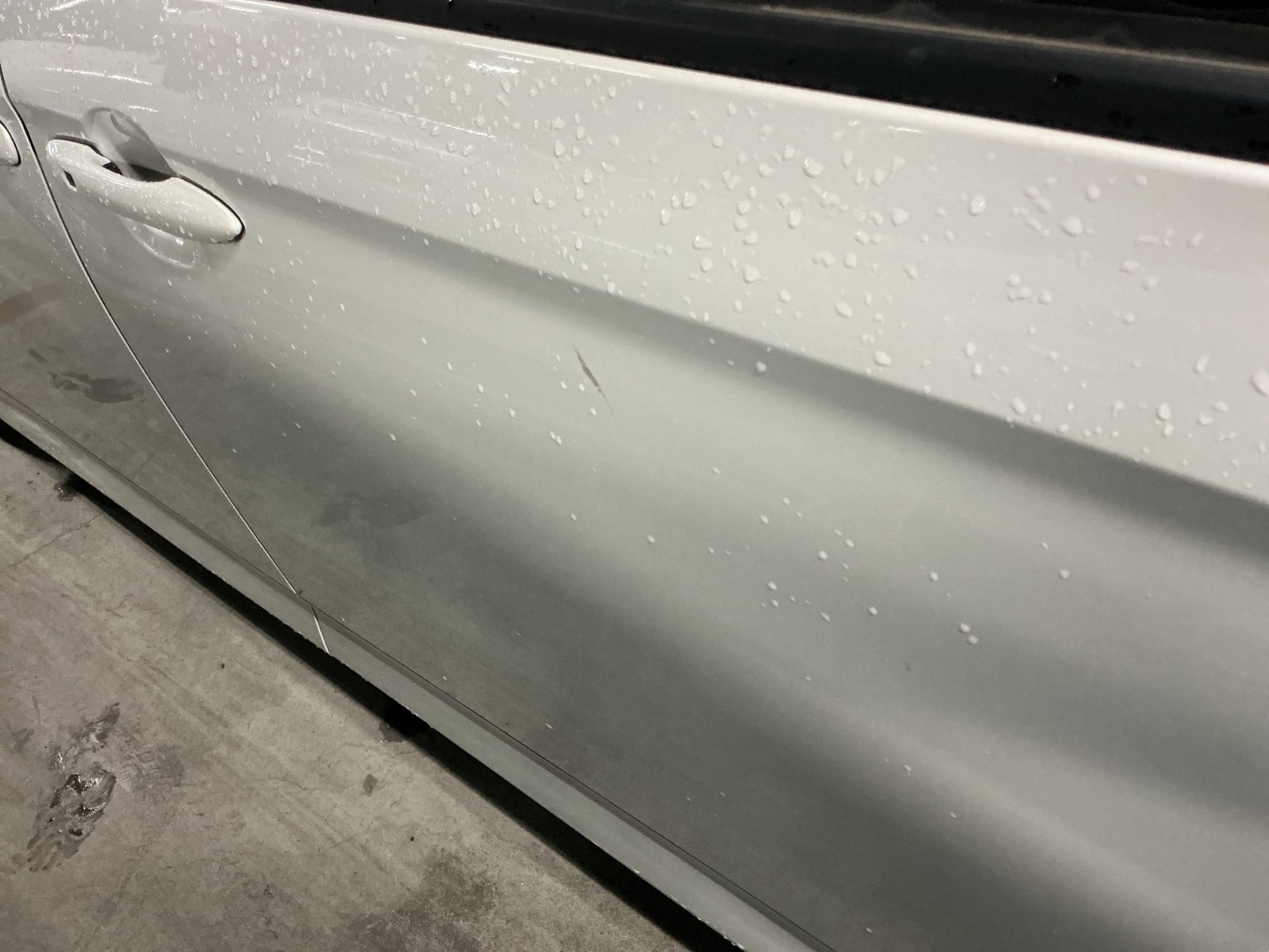 キズ・ヘコミ_25