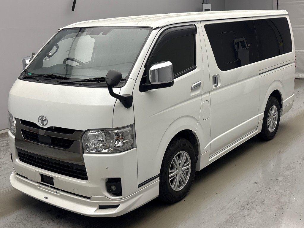 トヨタ ハイエース S-GLダークプライム2