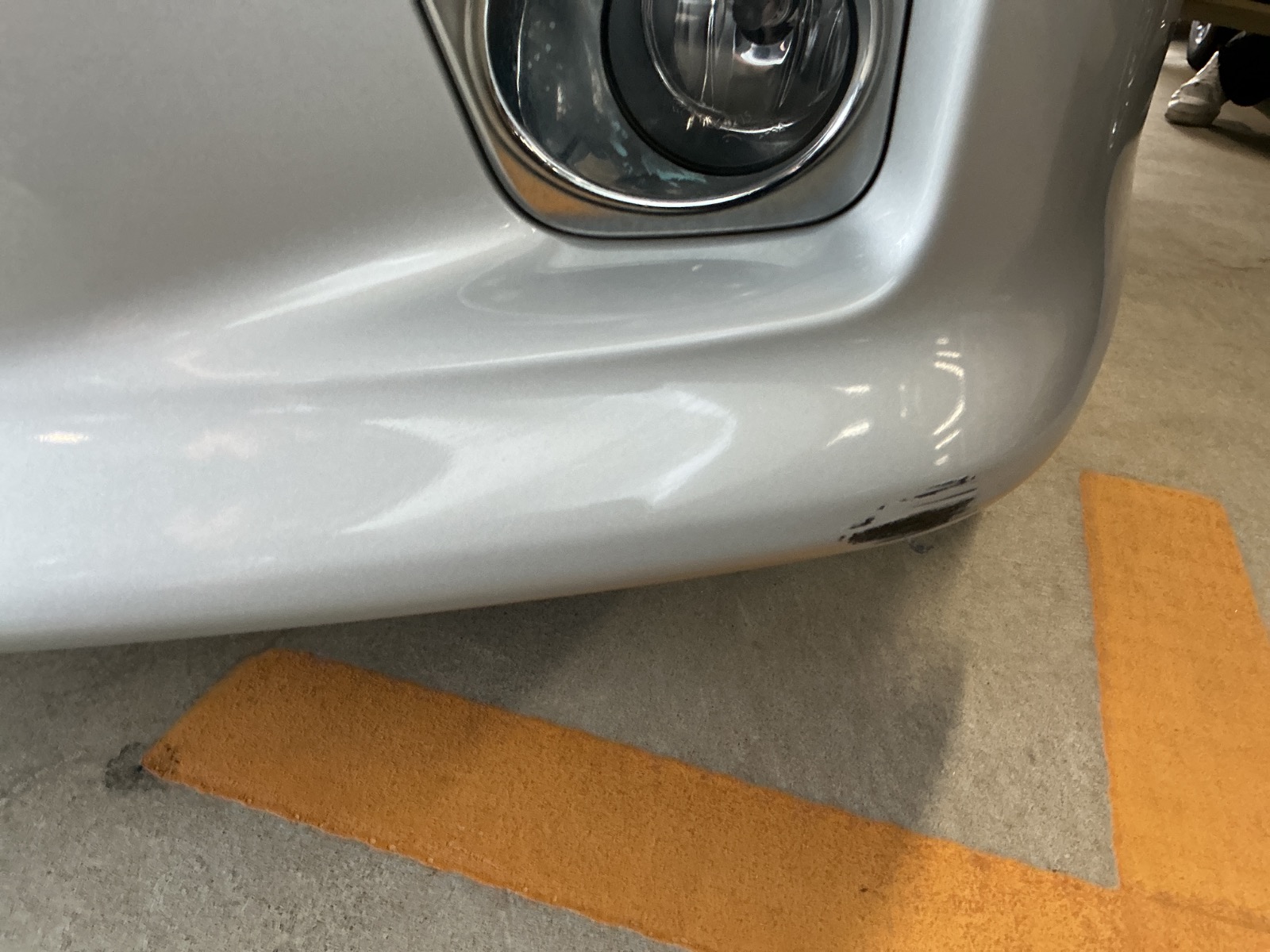 キズ・ヘコミ_05