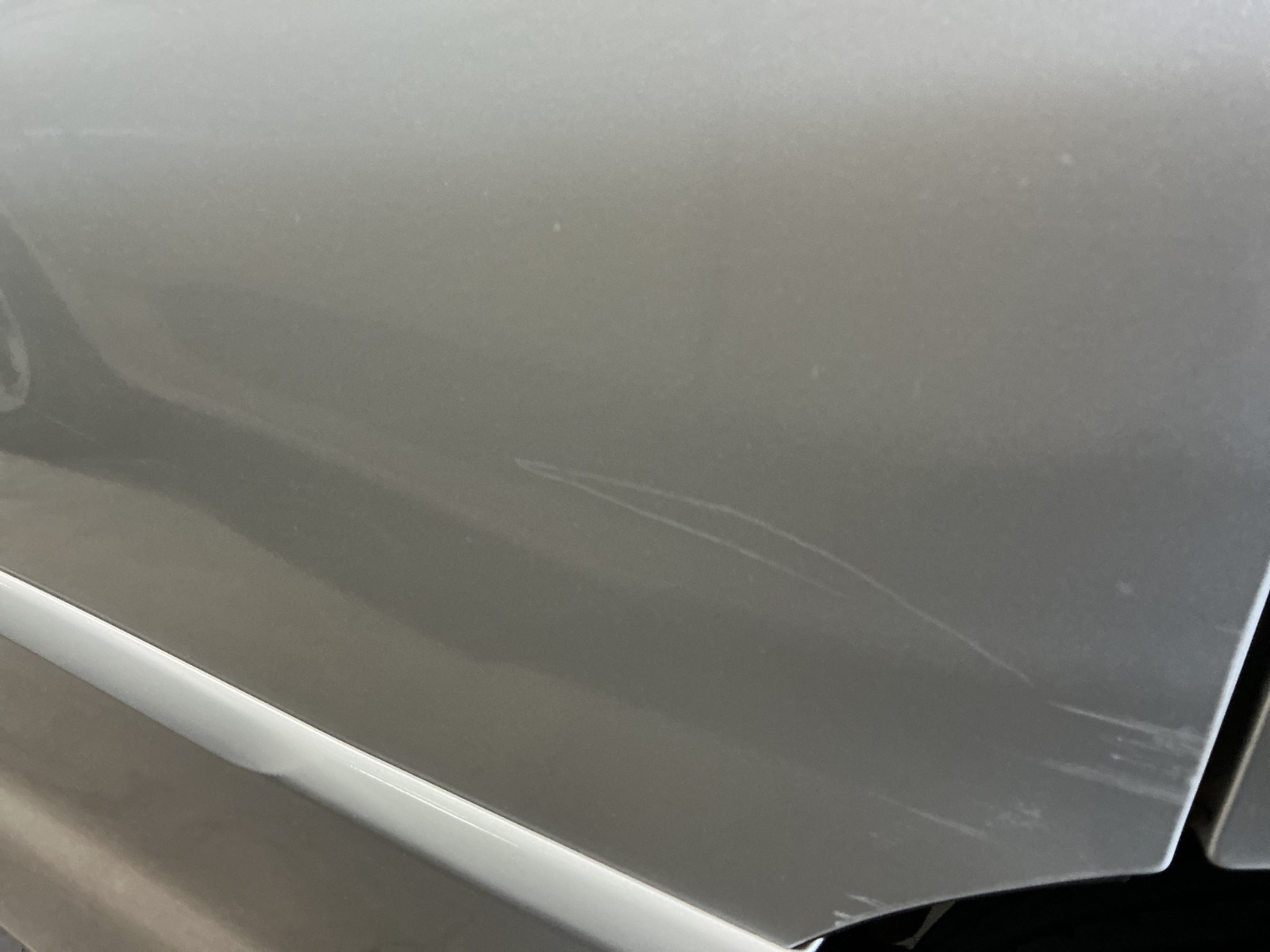 キズ・ヘコミ_25