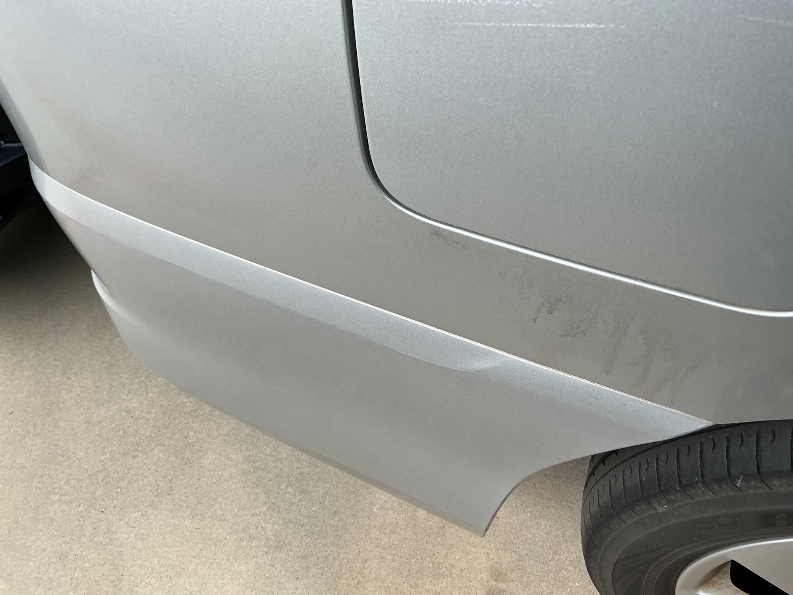 キズ・ヘコミ_40