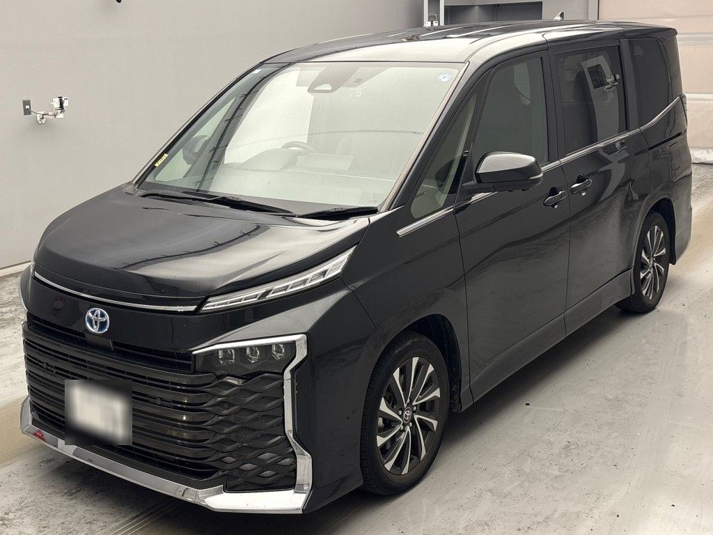 トヨタ ヴォクシー HEV S-Z