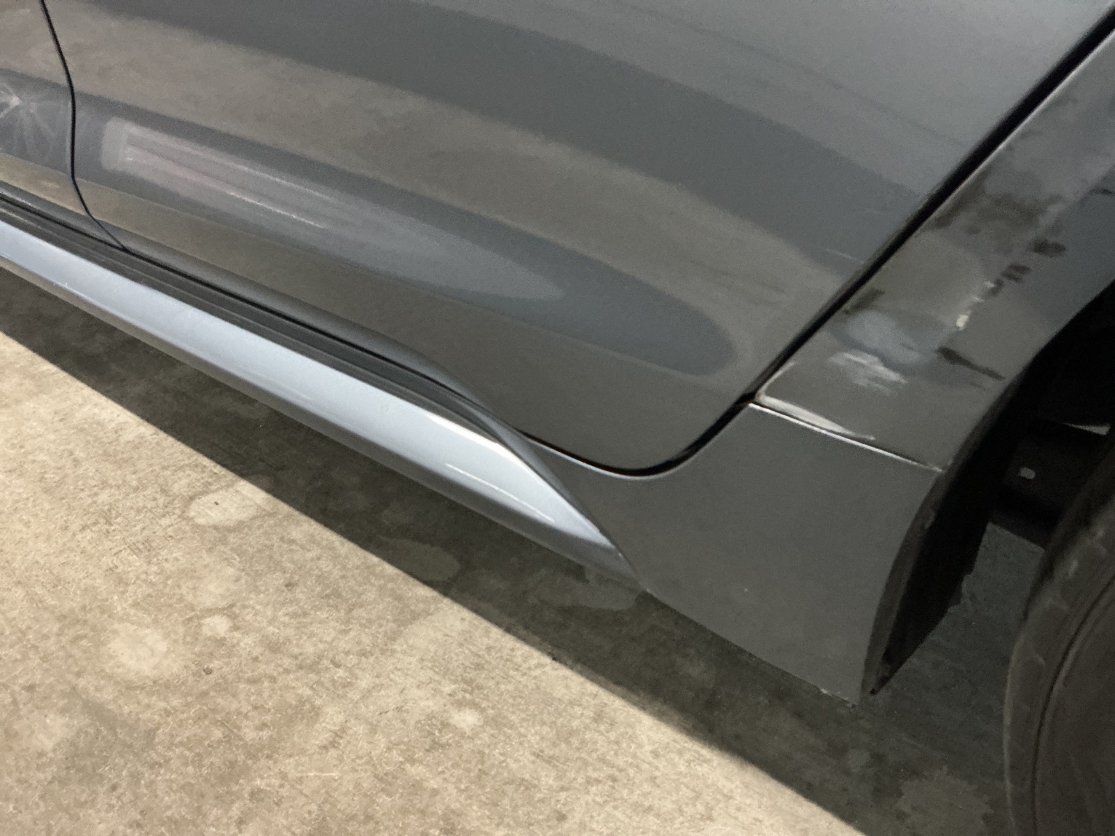 キズ・ヘコミ_25