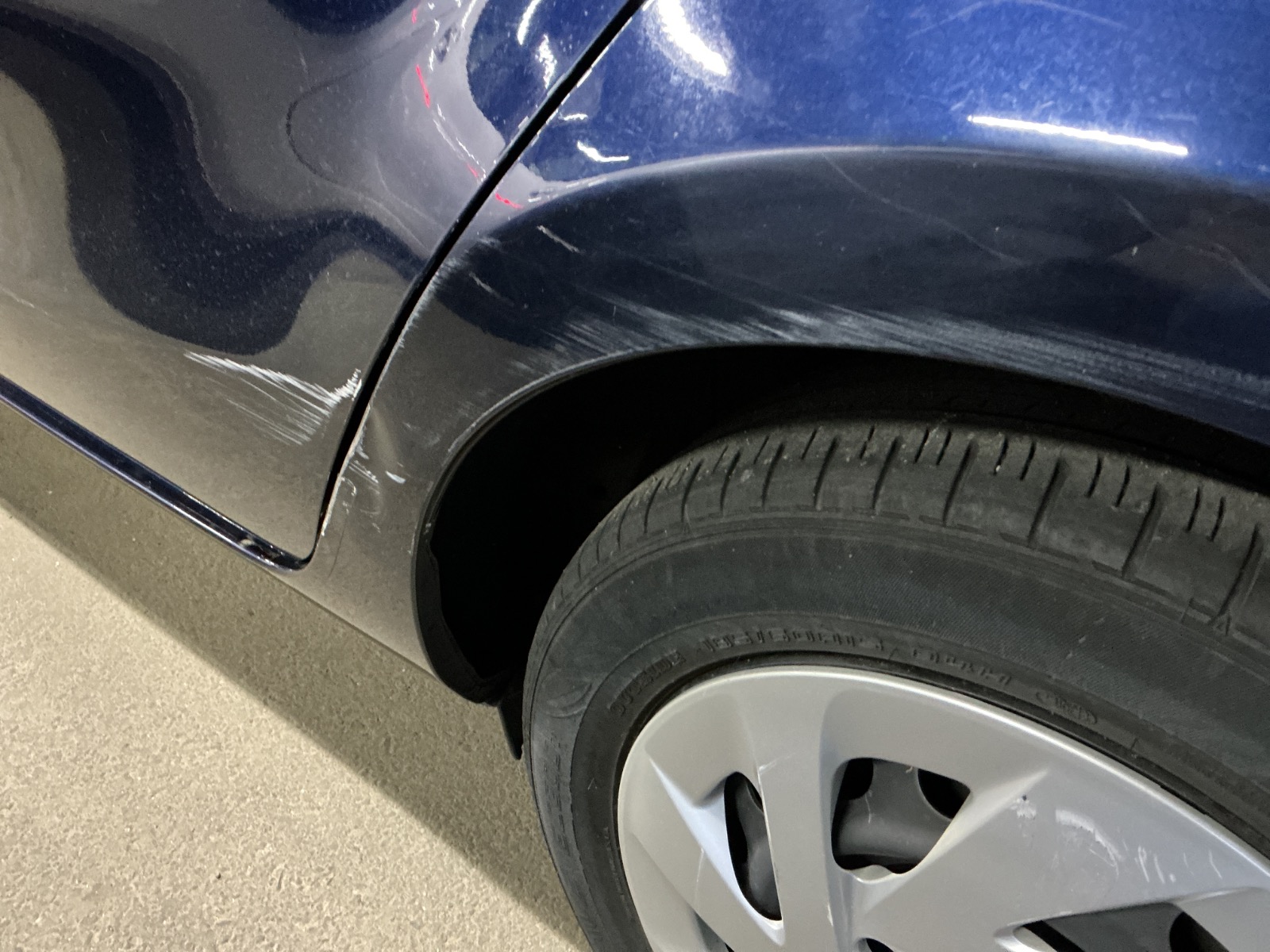 キズ・ヘコミ_38