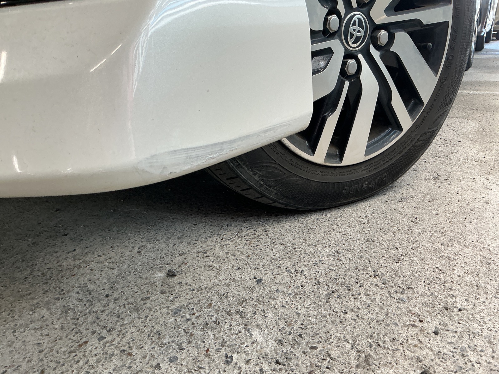 キズ・ヘコミ_05