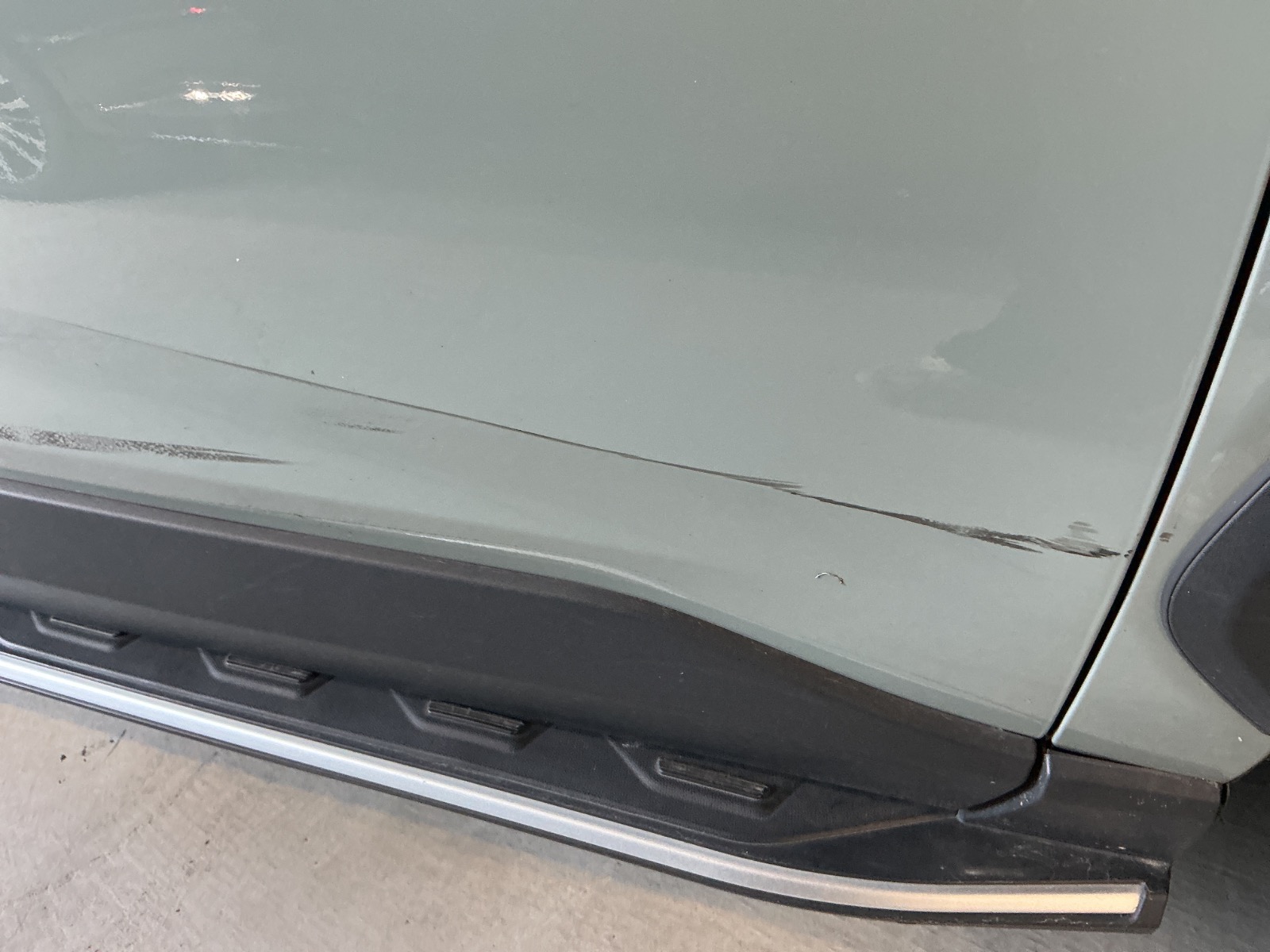 キズ・ヘコミ_19