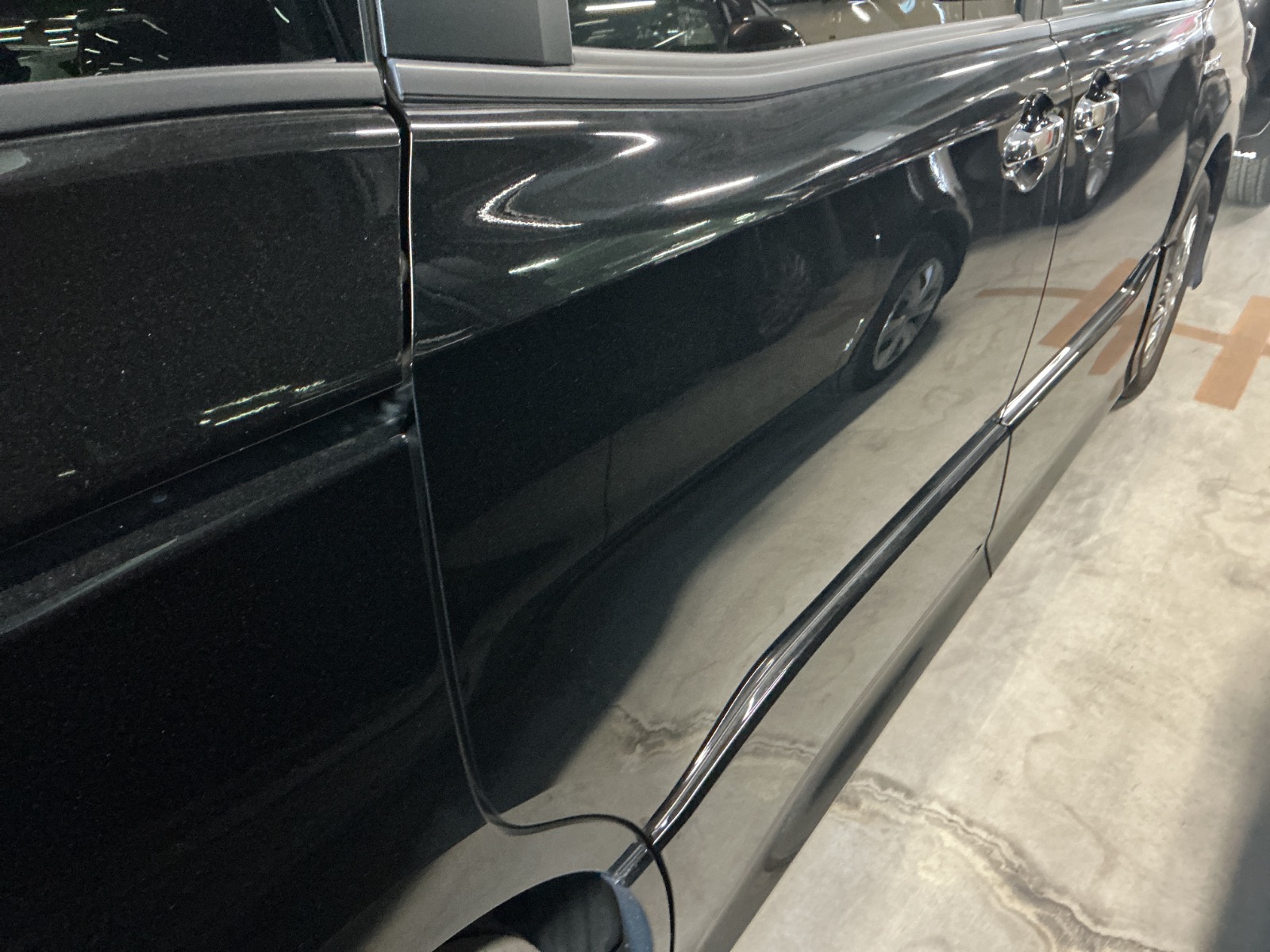 キズ・ヘコミ_26