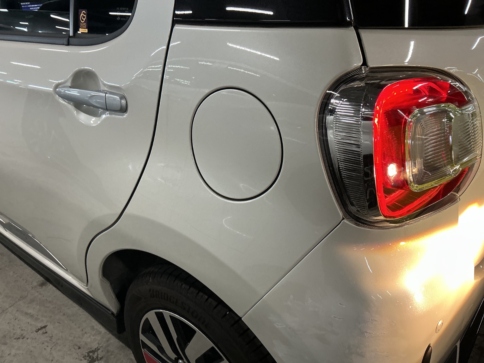 キズ・ヘコミ_38