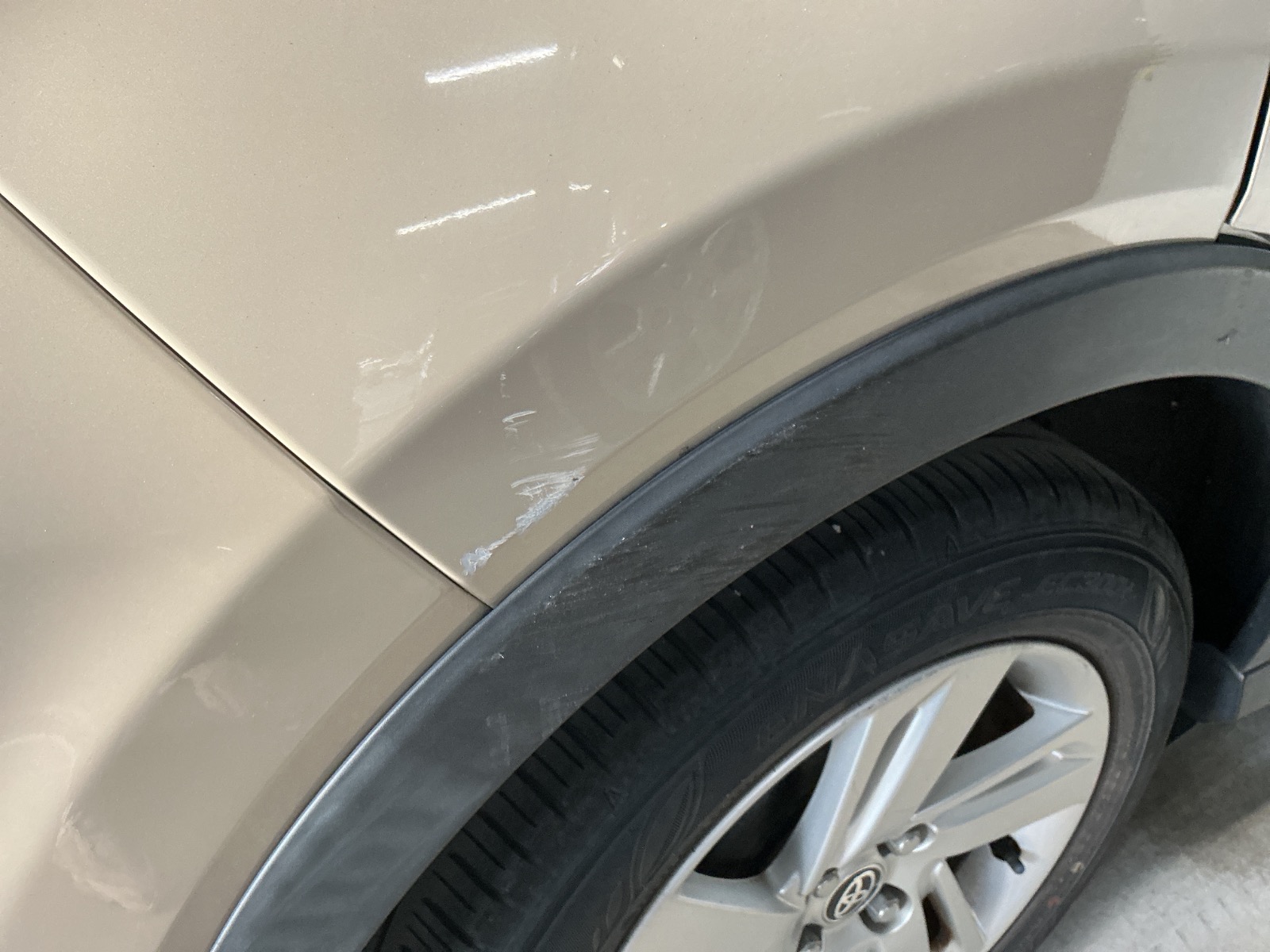 キズ・ヘコミ_40