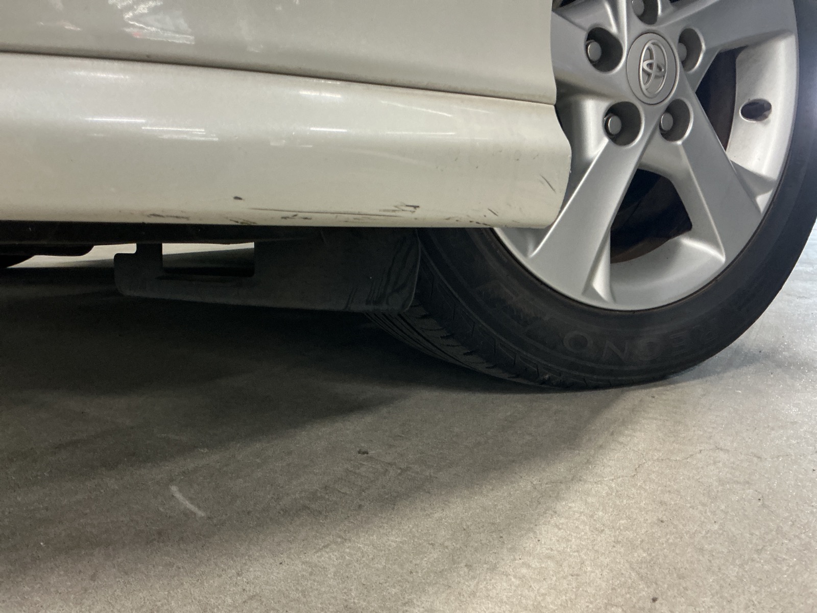 キズ・ヘコミ_05