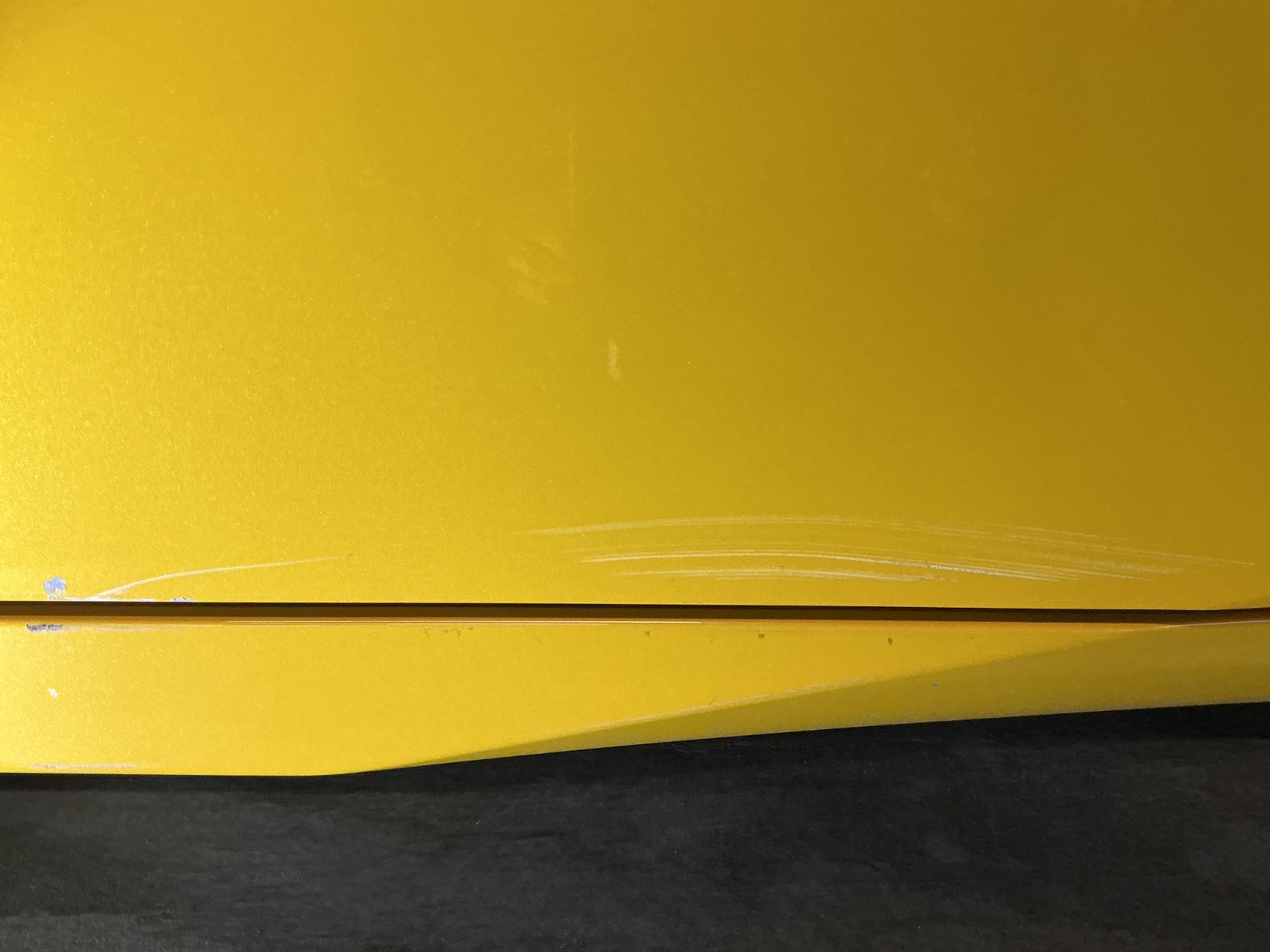 キズ・ヘコミ_17