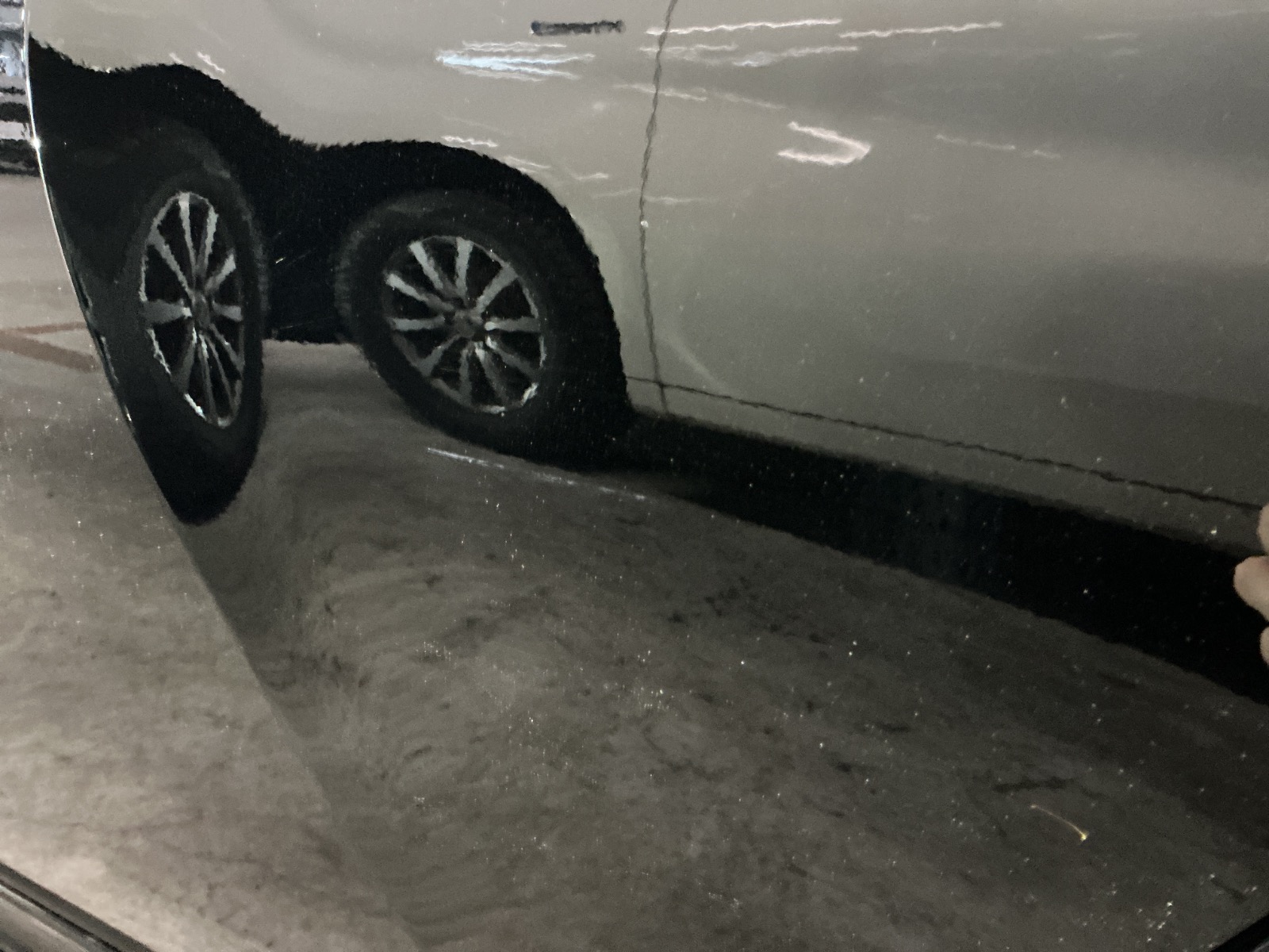 キズ・ヘコミ_25