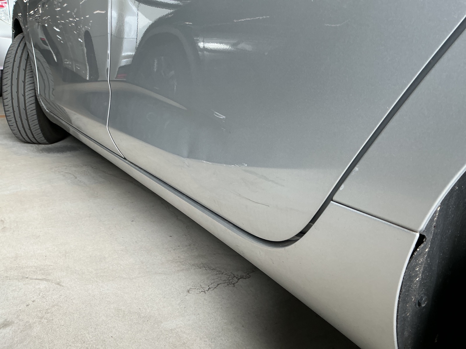 キズ・ヘコミ_25