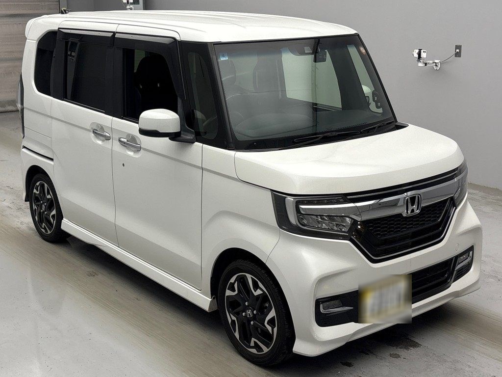 N-BOX カスタムG LターボHS