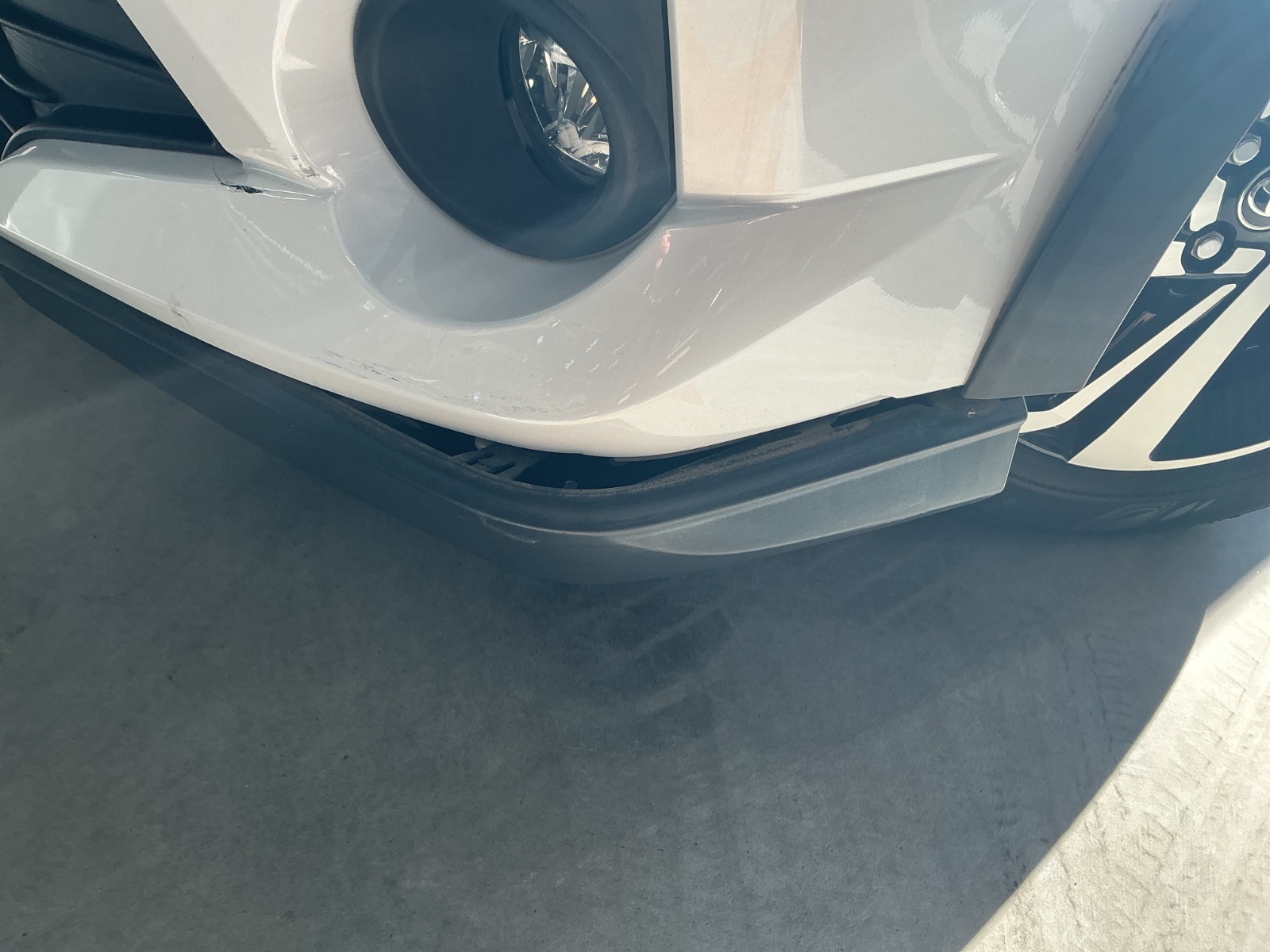 キズ・ヘコミ_05