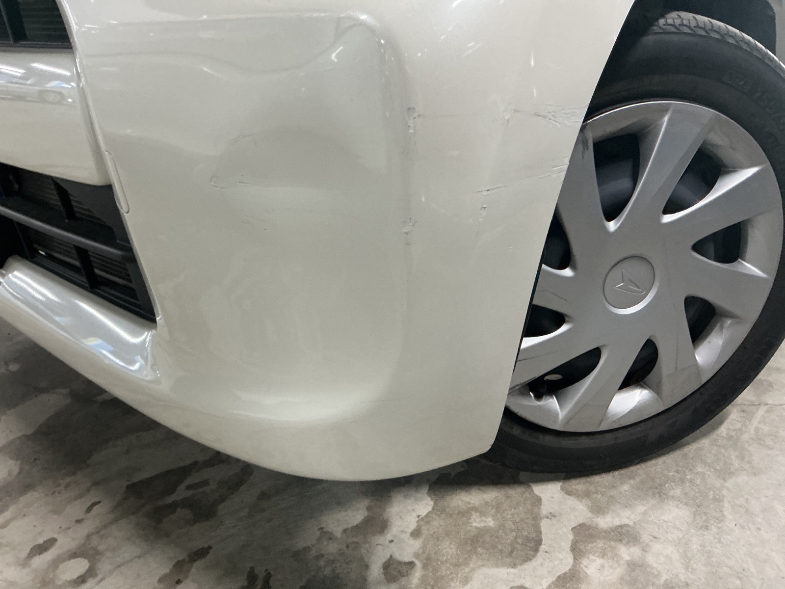 キズ・ヘコミ_05