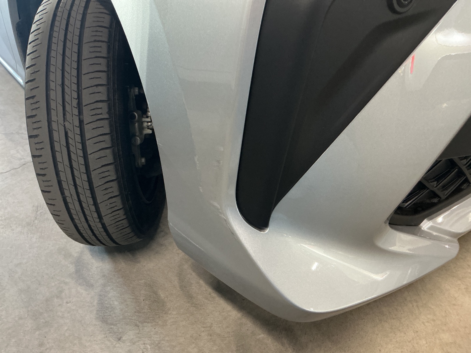 キズ・ヘコミ_06