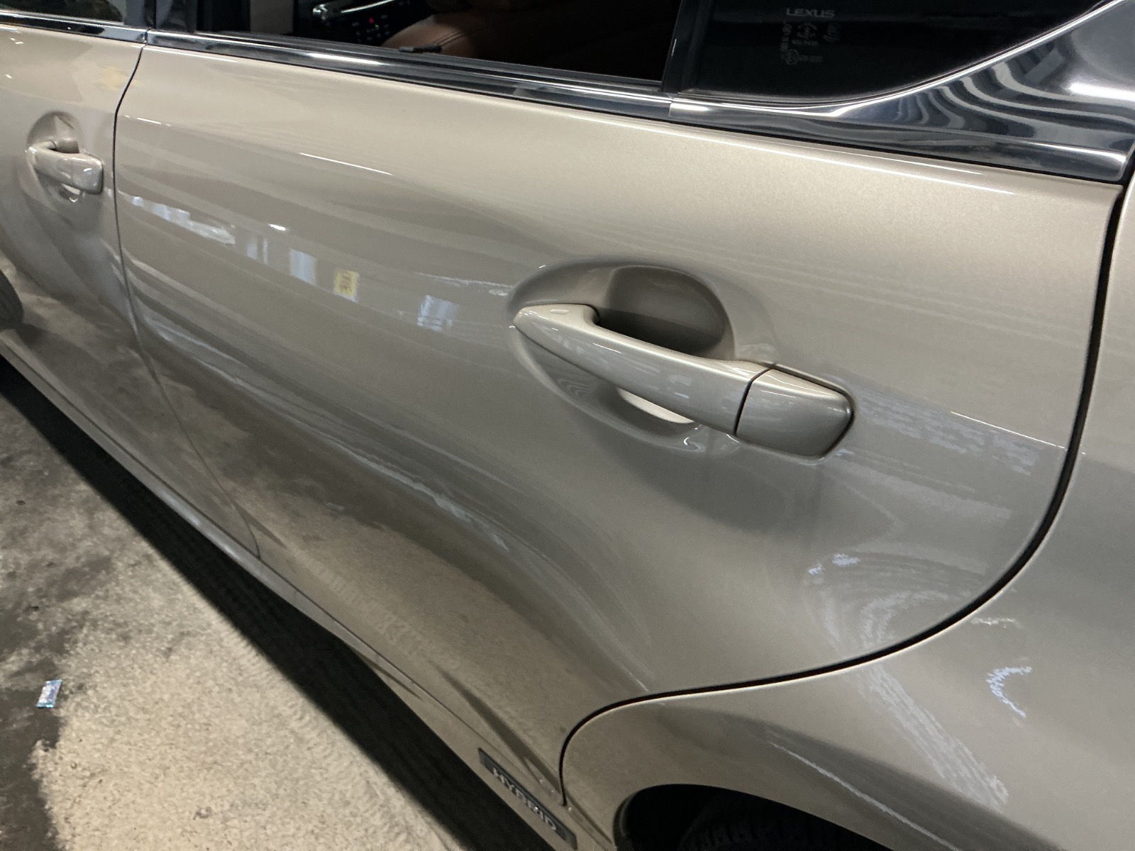 キズ・ヘコミ_25