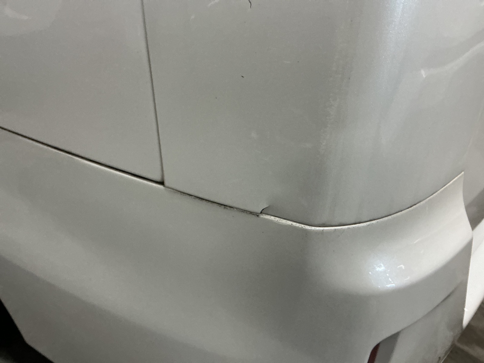 キズ・ヘコミ_64