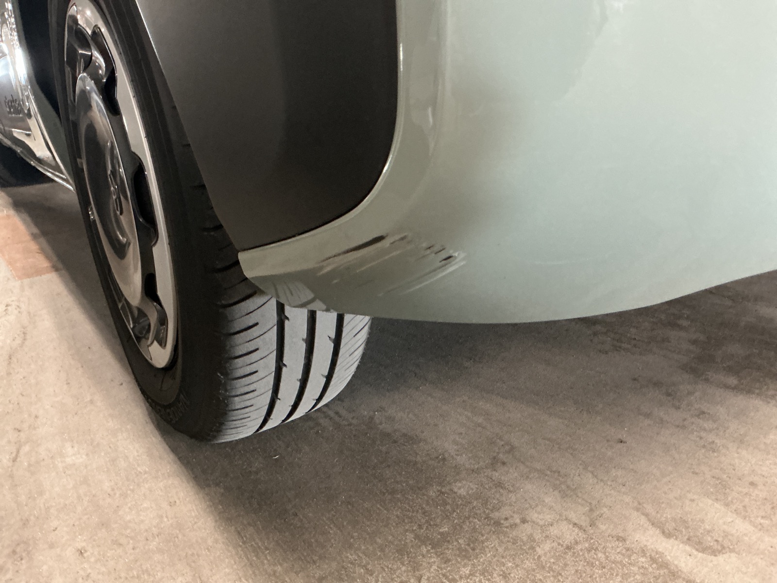 キズ・ヘコミ_38