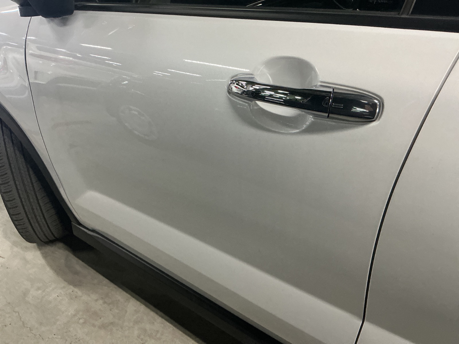 キズ・ヘコミ_16