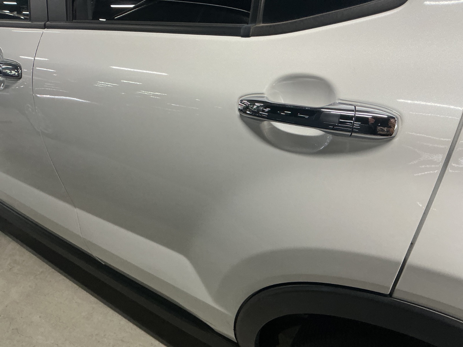 キズ・ヘコミ_25