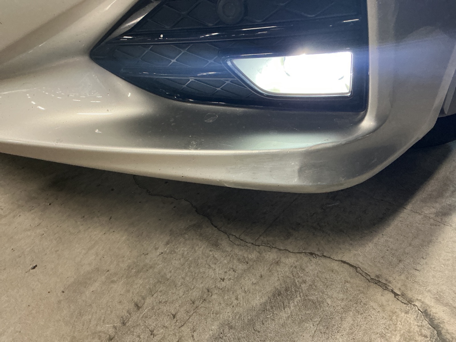 キズ・ヘコミ_05