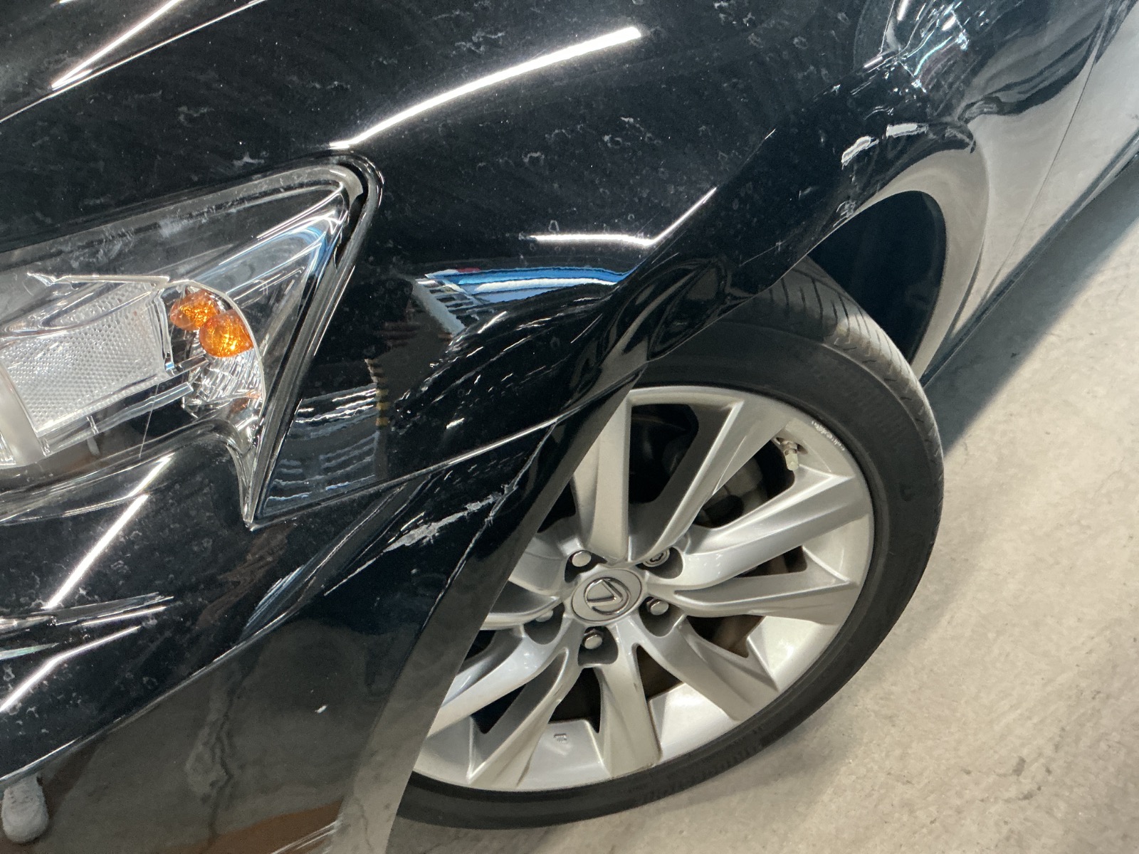 キズ・ヘコミ_10