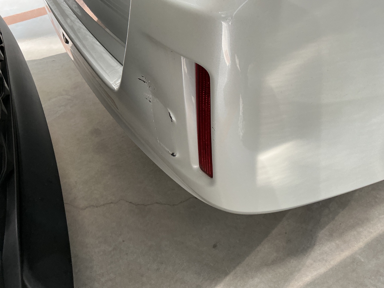 キズ・ヘコミ_56