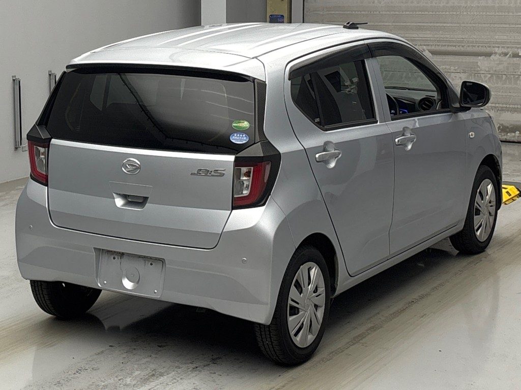 ミライース X SA3