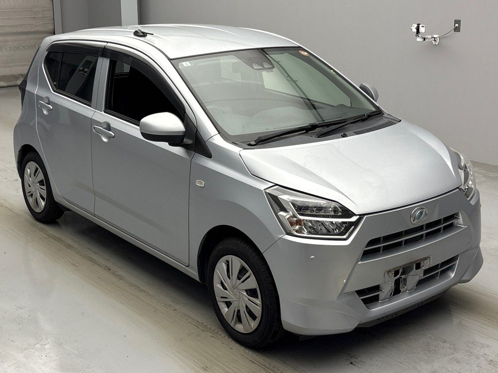 ミライース X SA3