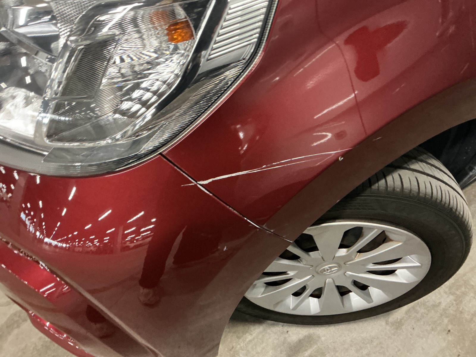 キズ・ヘコミ_10