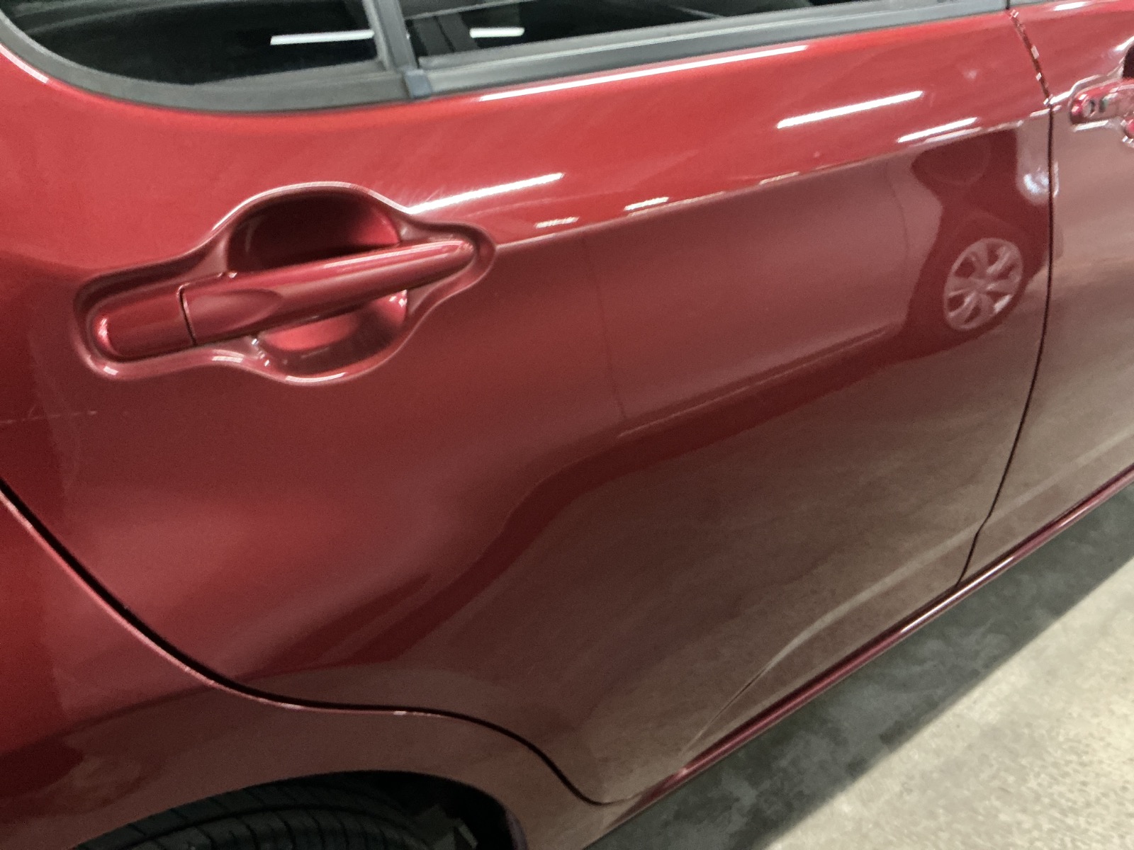 キズ・ヘコミ_27