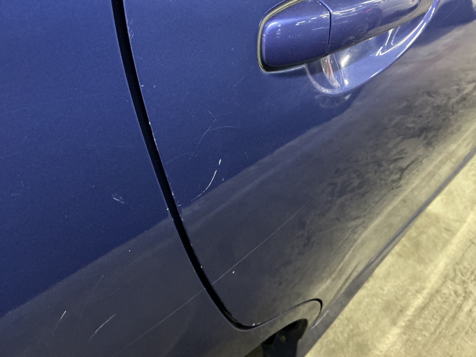 キズ・ヘコミ_26