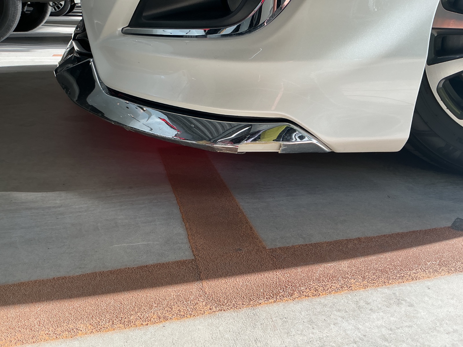 キズ・ヘコミ_05