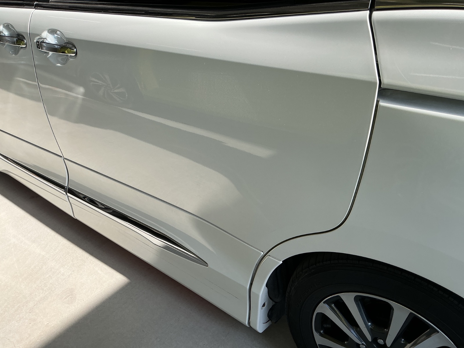 キズ・ヘコミ_25