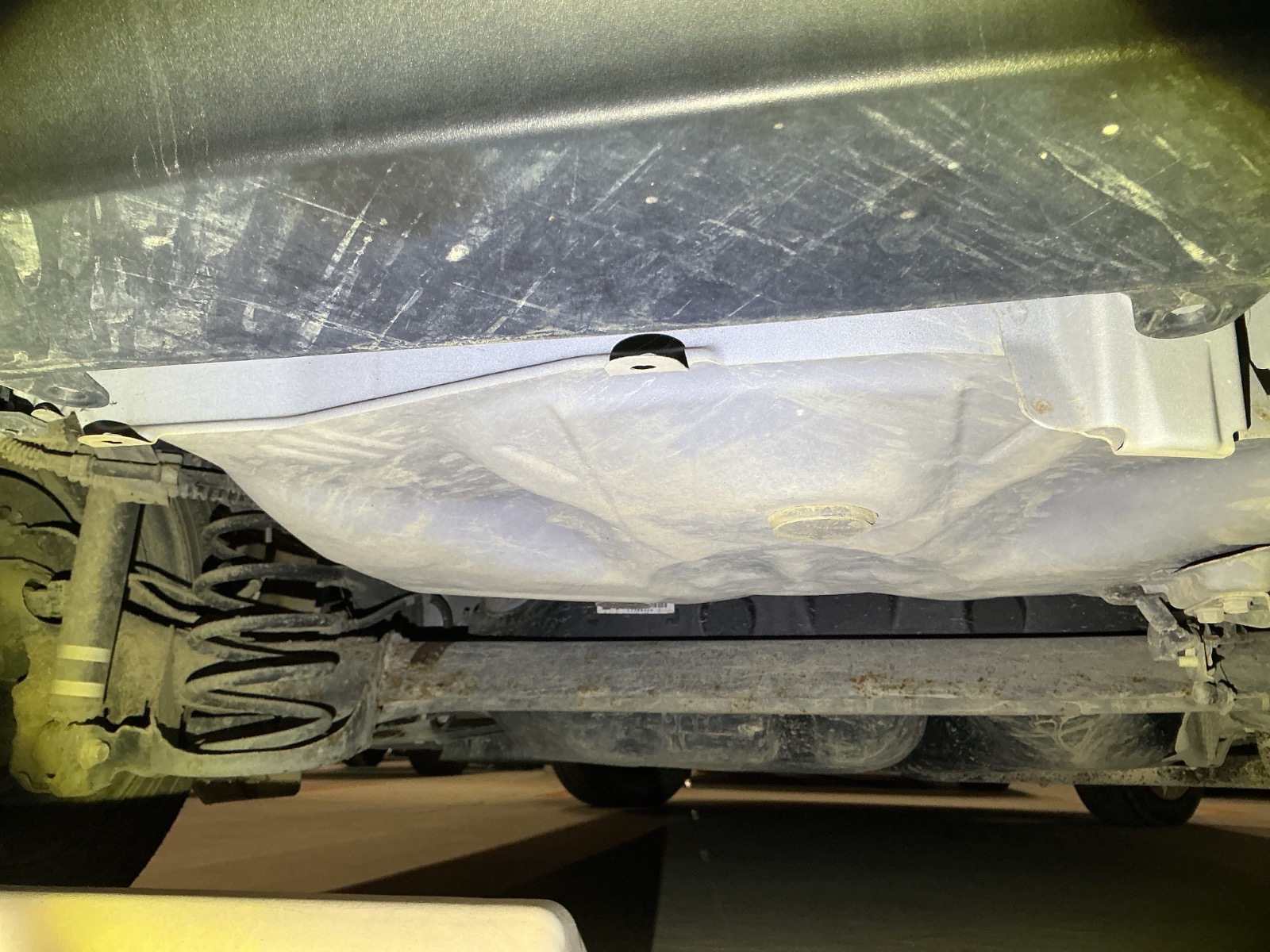 キズ・ヘコミ_64