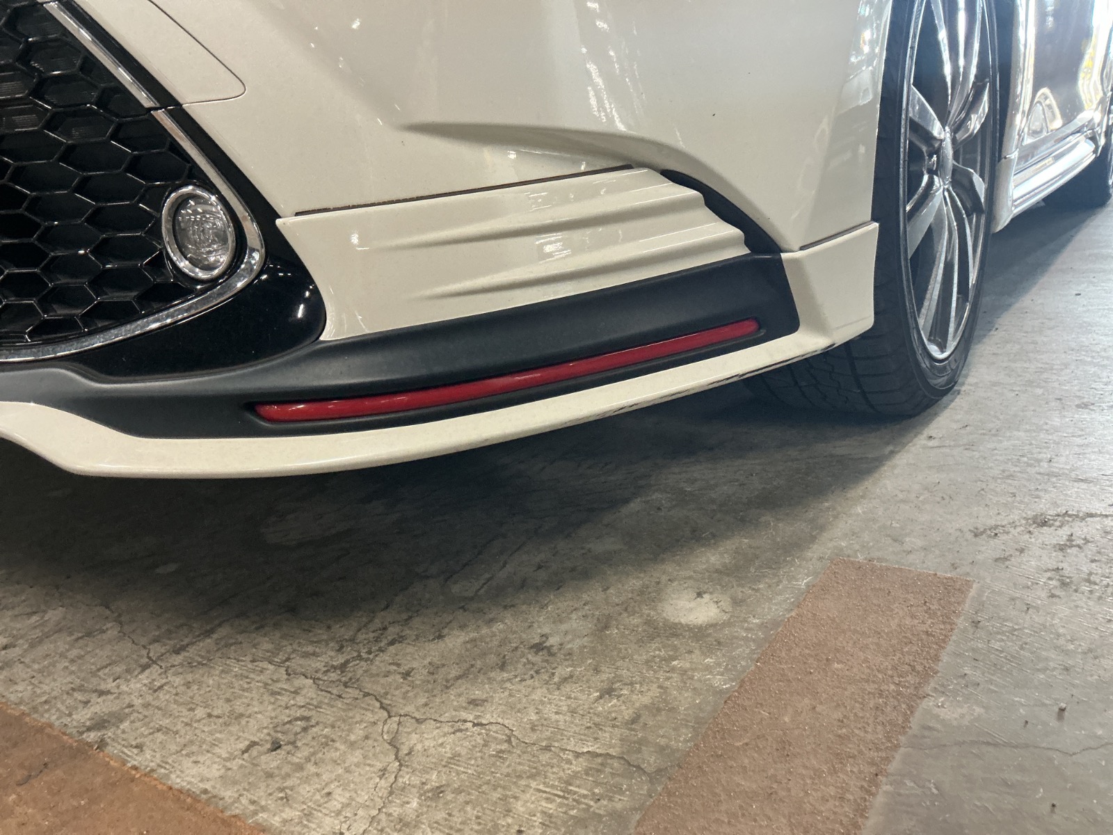 キズ・ヘコミ_05