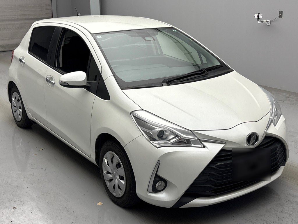 ヴィッツ Fセーフティエディション3