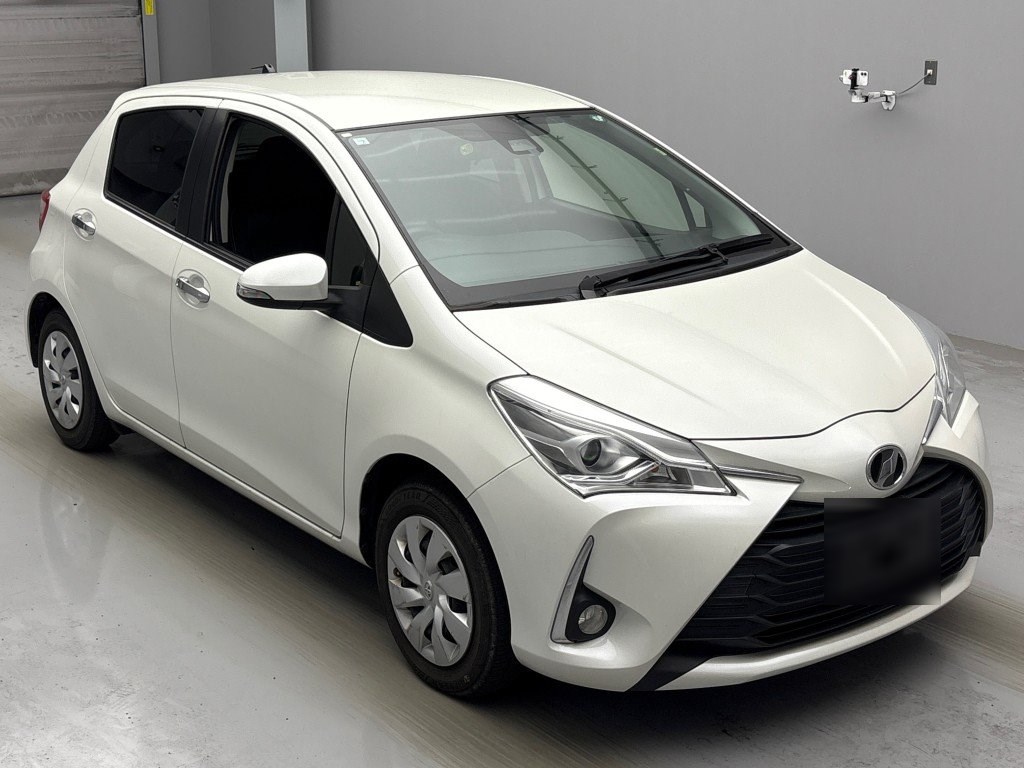 ヴィッツ Fセーフティエディション3