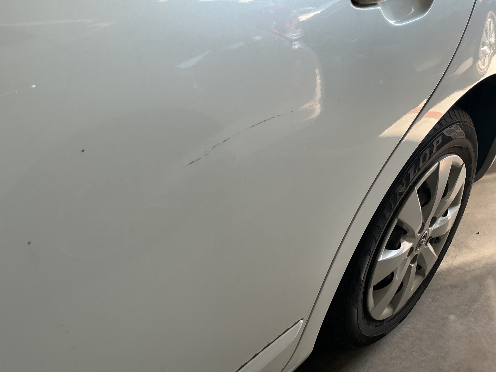 キズ・ヘコミ_25