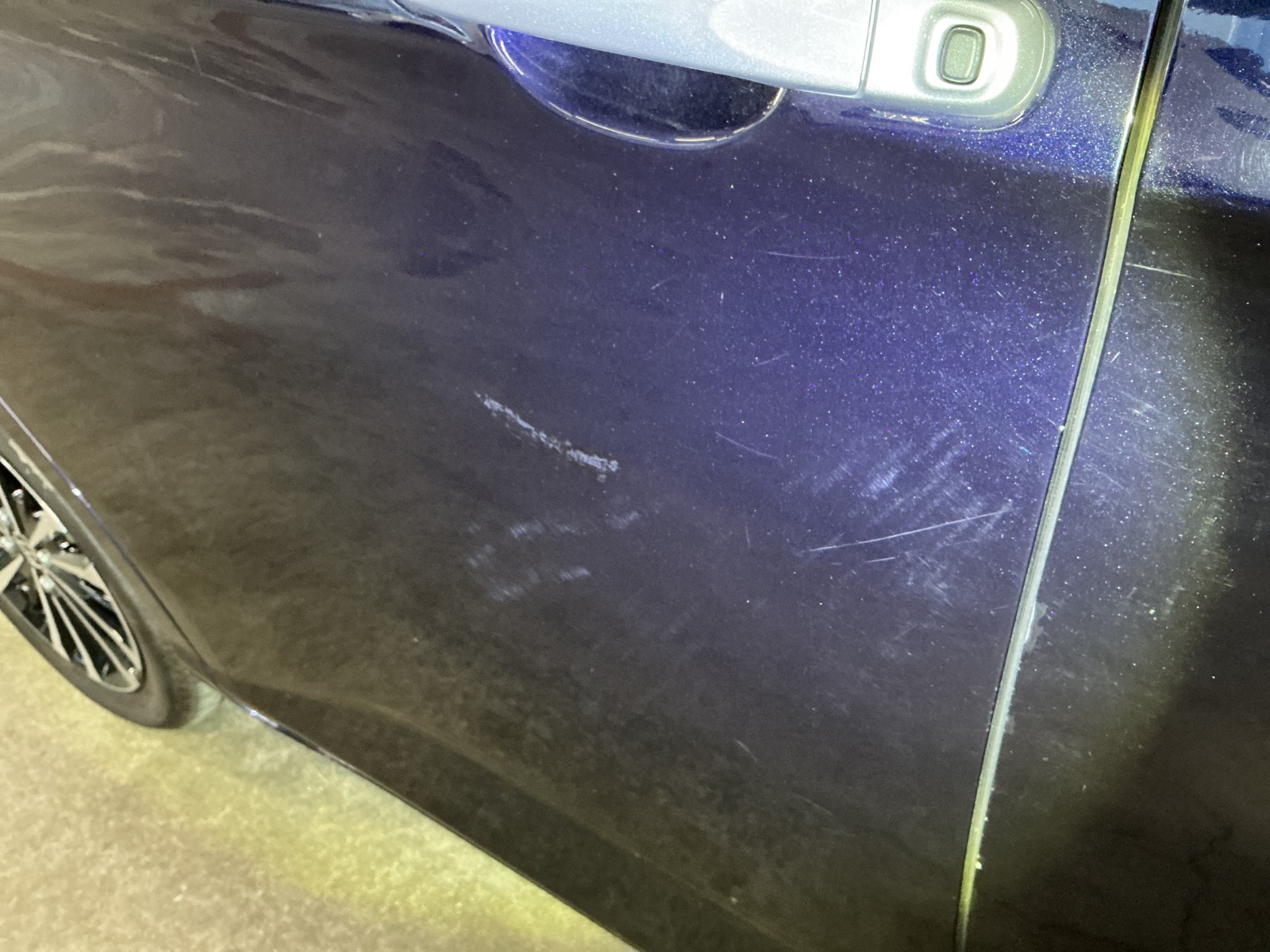 キズ・ヘコミ_27