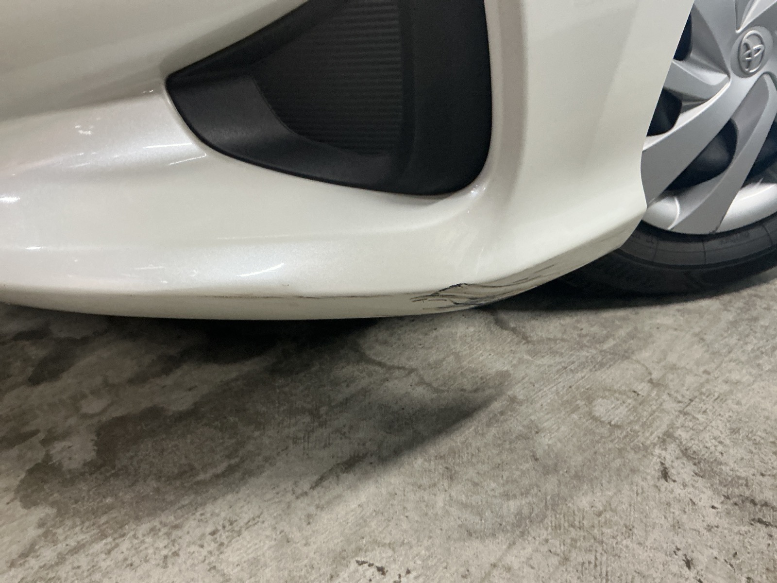 キズ・ヘコミ_05